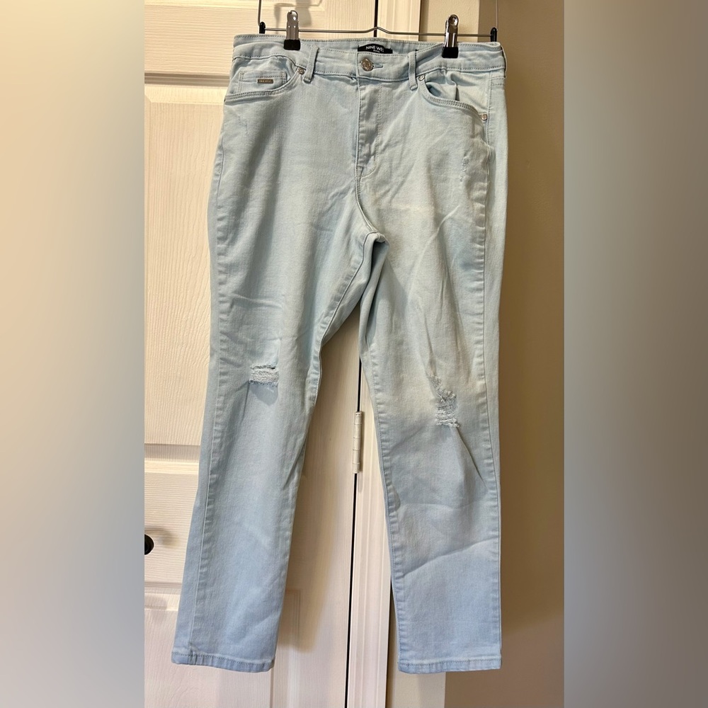 Nine West Women's Light Blue Cropped Jeans